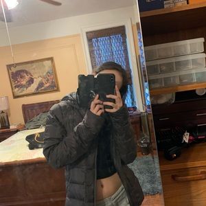 North face puffer for rain/fall/winter